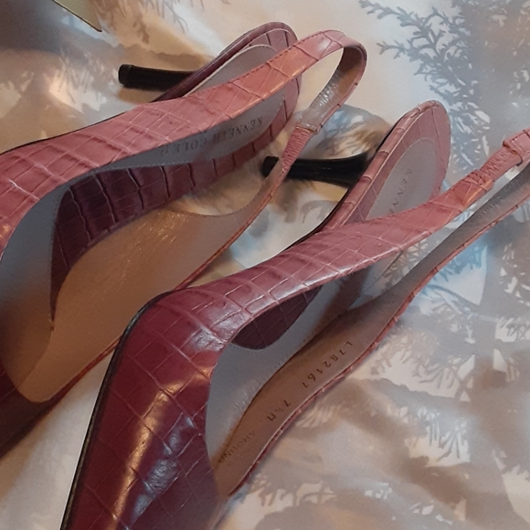 ⚘Kenneth Cole Heels - Picture 8 of 9